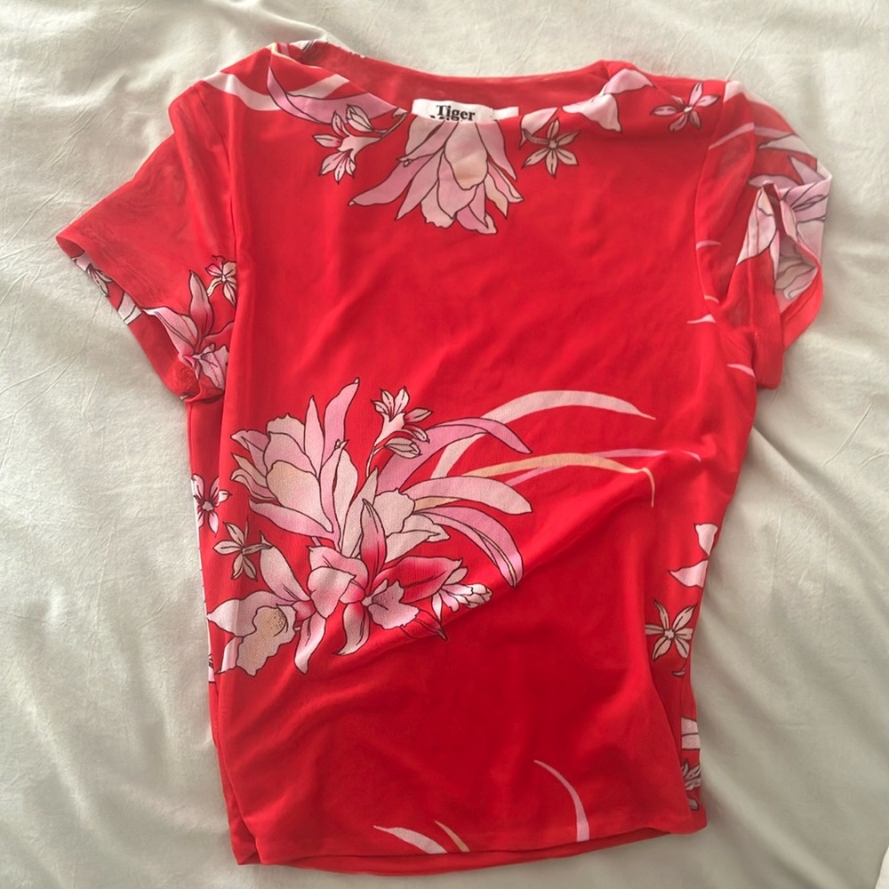 Red Floral Short Sleeve Women's Top